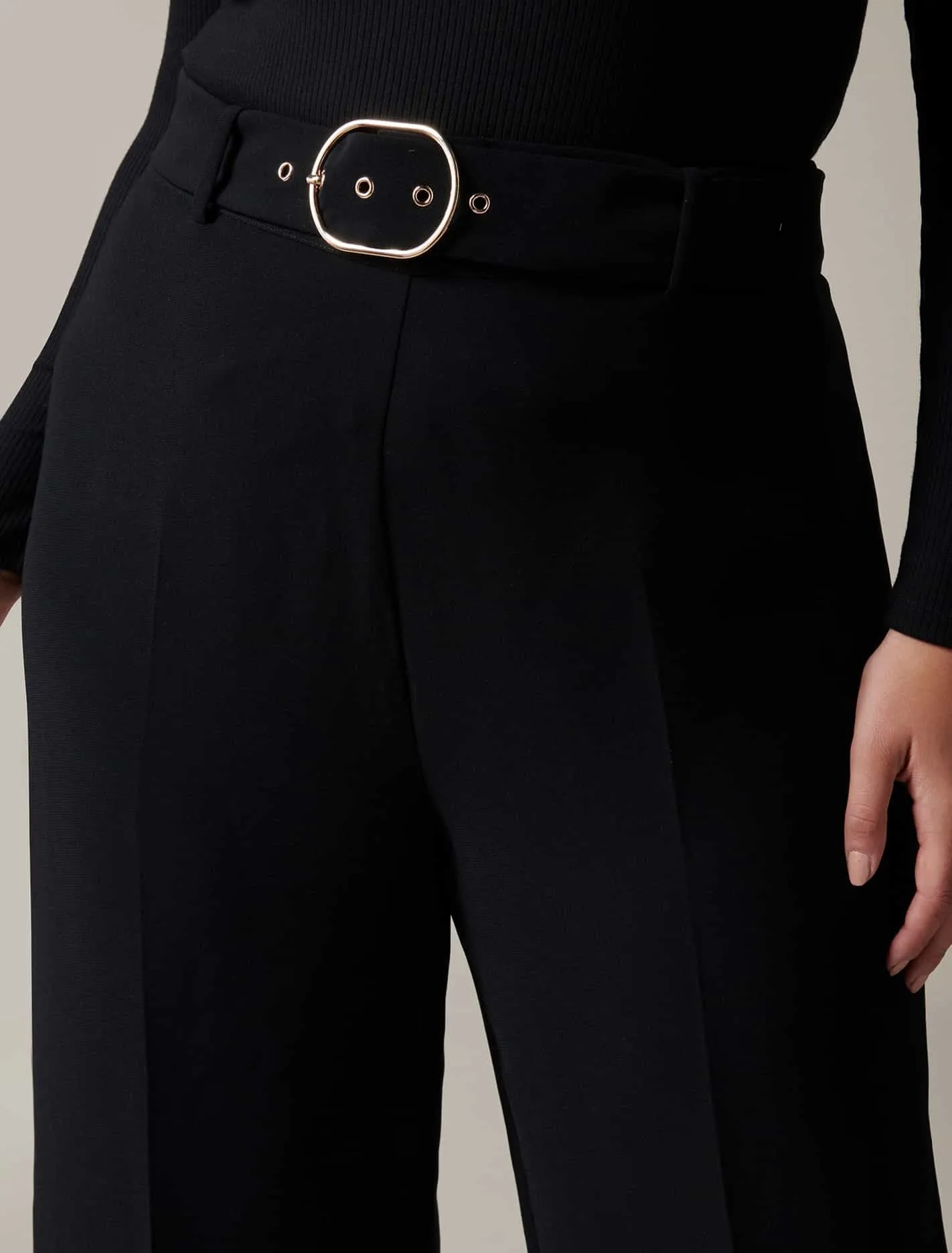 Ari Curve Belted Culotte Pants