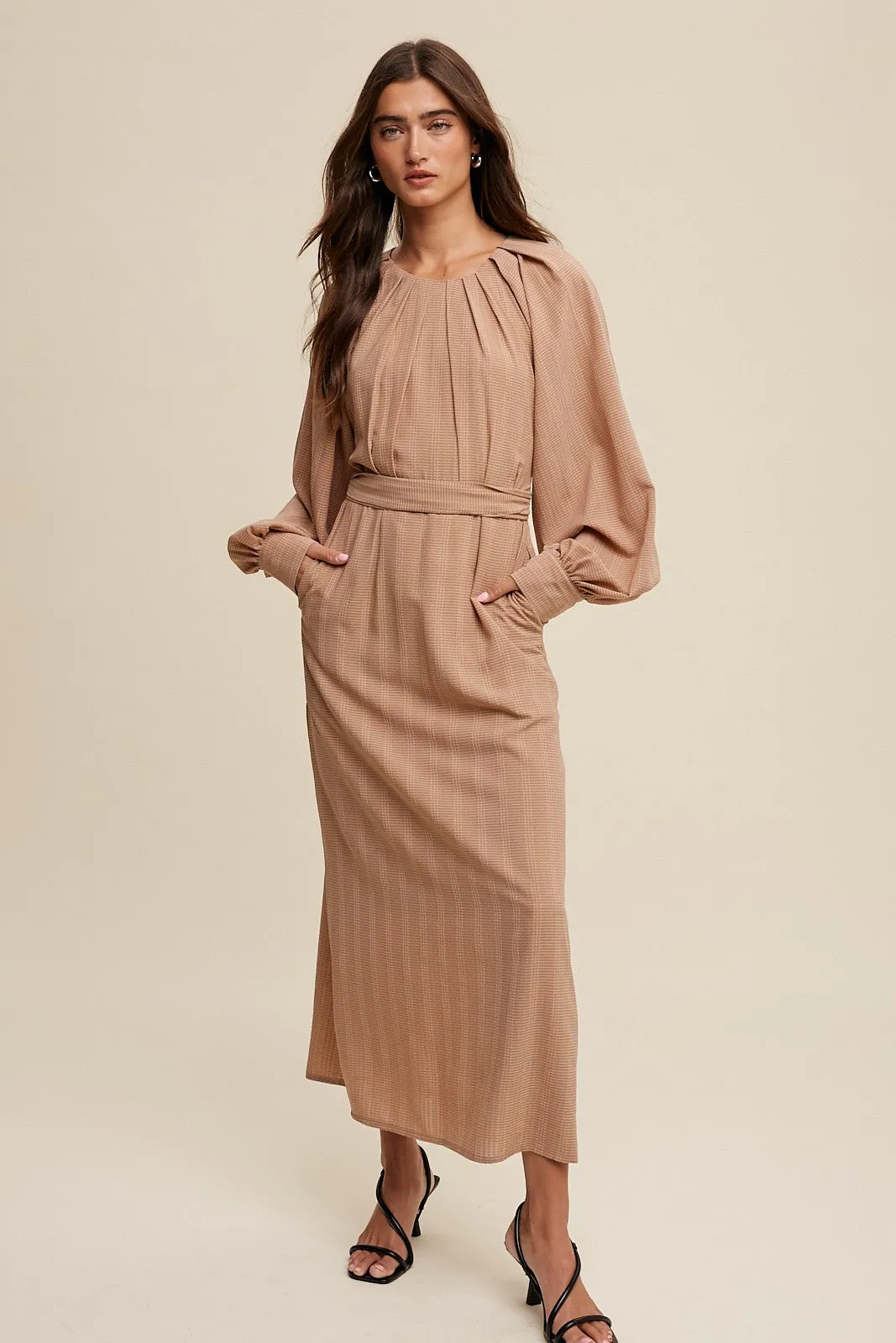 Clay Pleated Round Neck Maxi Dress