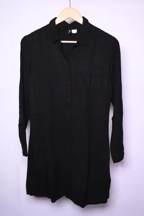 H&M Elegant Black Button Down Blouse – Medium