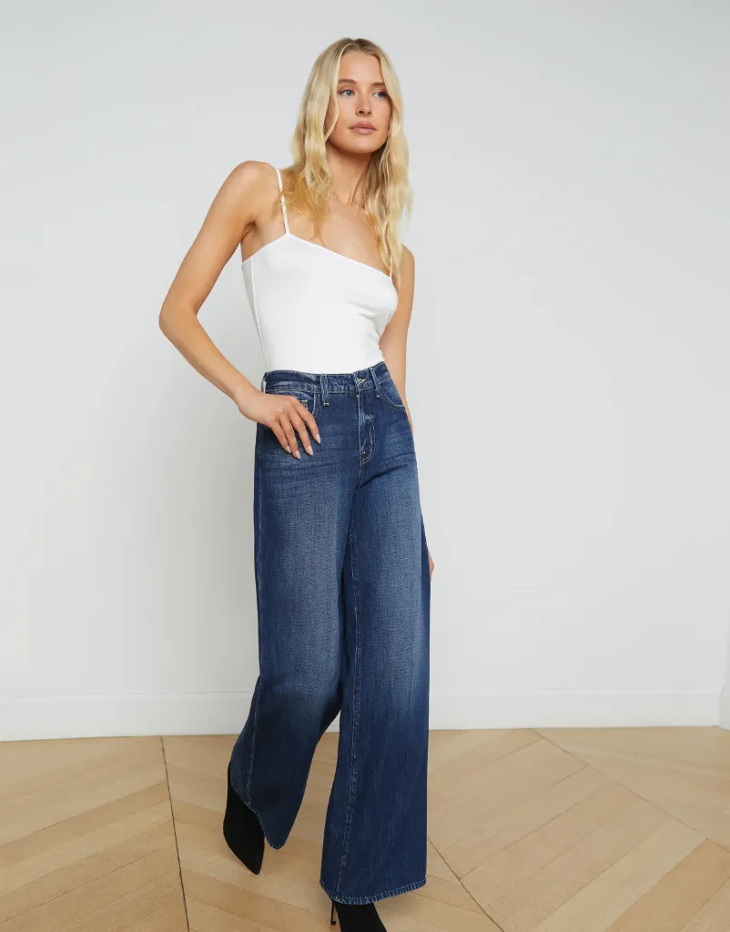 L'AGENCE ALICENT HIGH-RISE SNEAKER WIDE-LEG JEANS