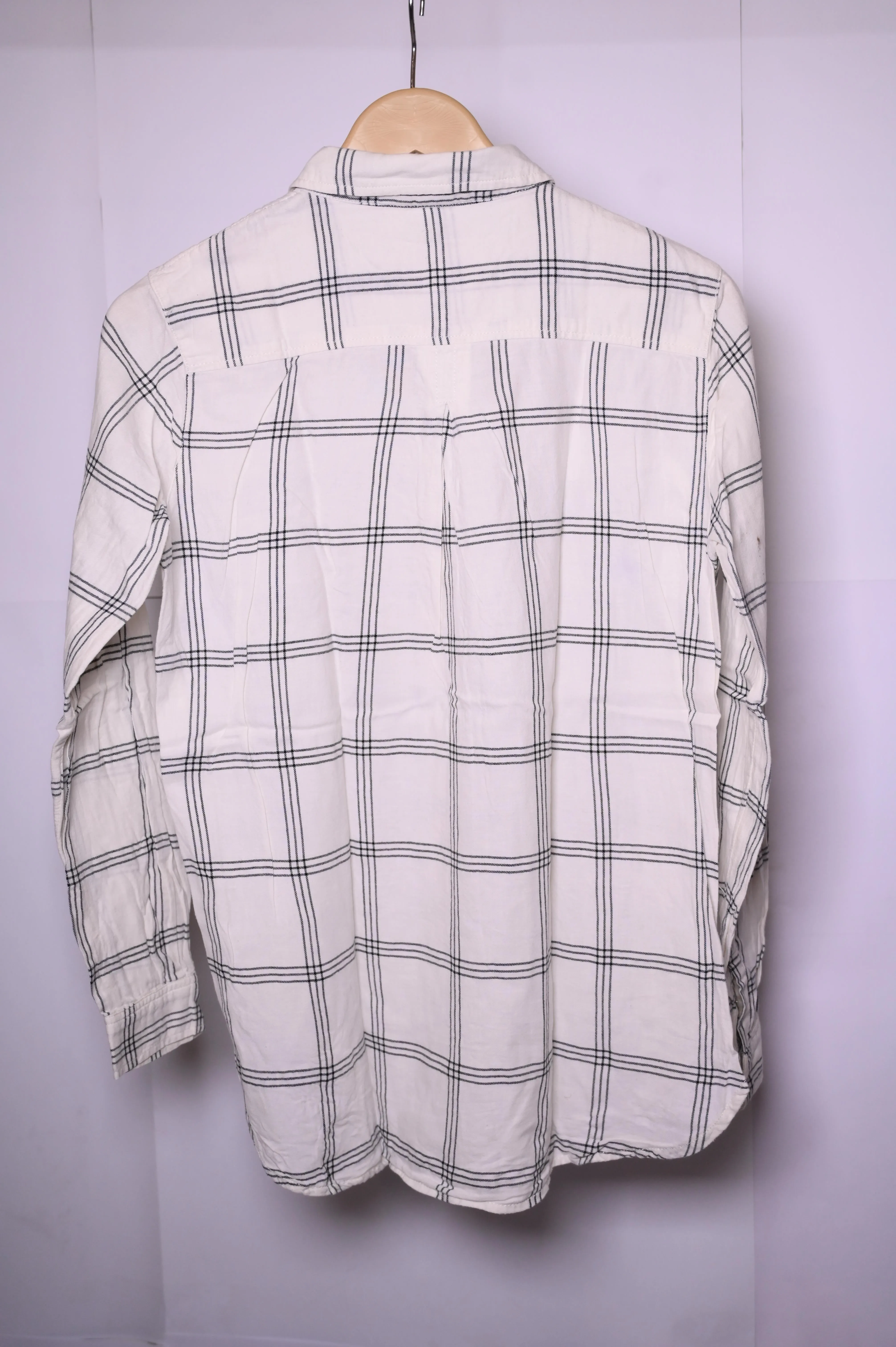 Universal Thread Green & White Checkered Blouse